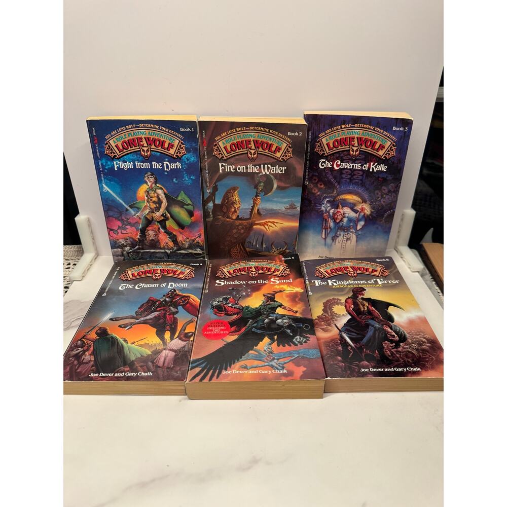Vintage 1980s Lone Wolf Books - Role Playing Adventure - book set 1-6